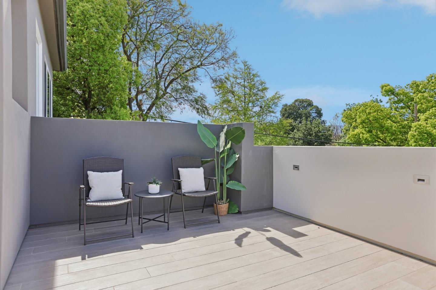 2446 Westgate Avenue