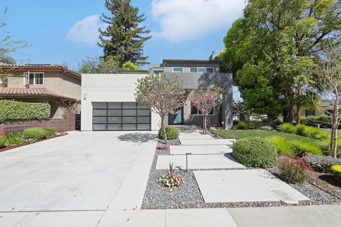 2446 Westgate Avenue