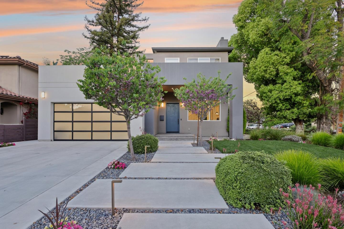 2446 Westgate Avenue