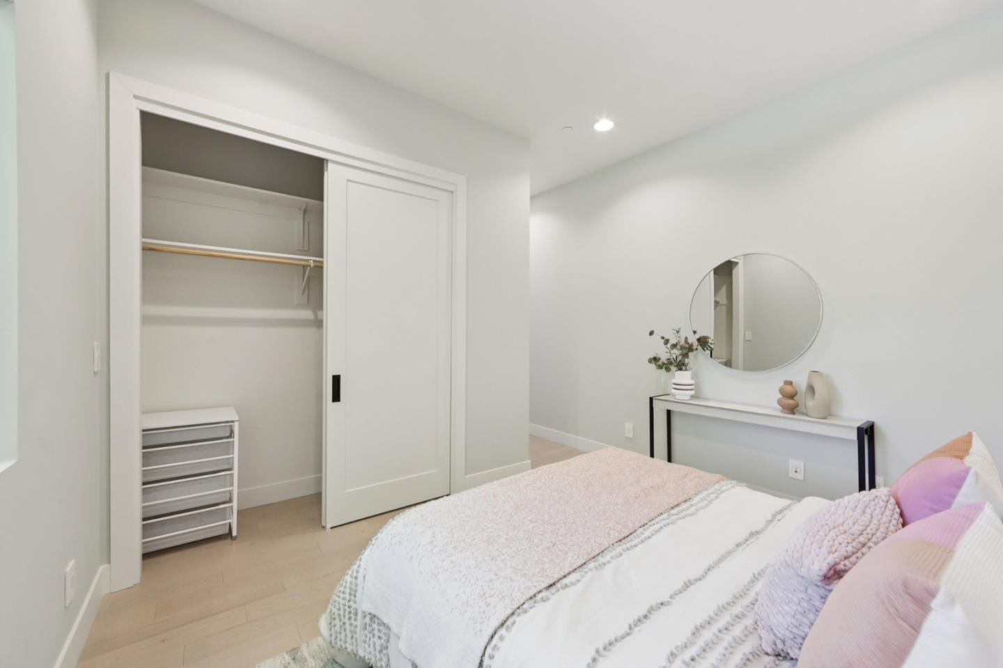 2446 Westgate Avenue