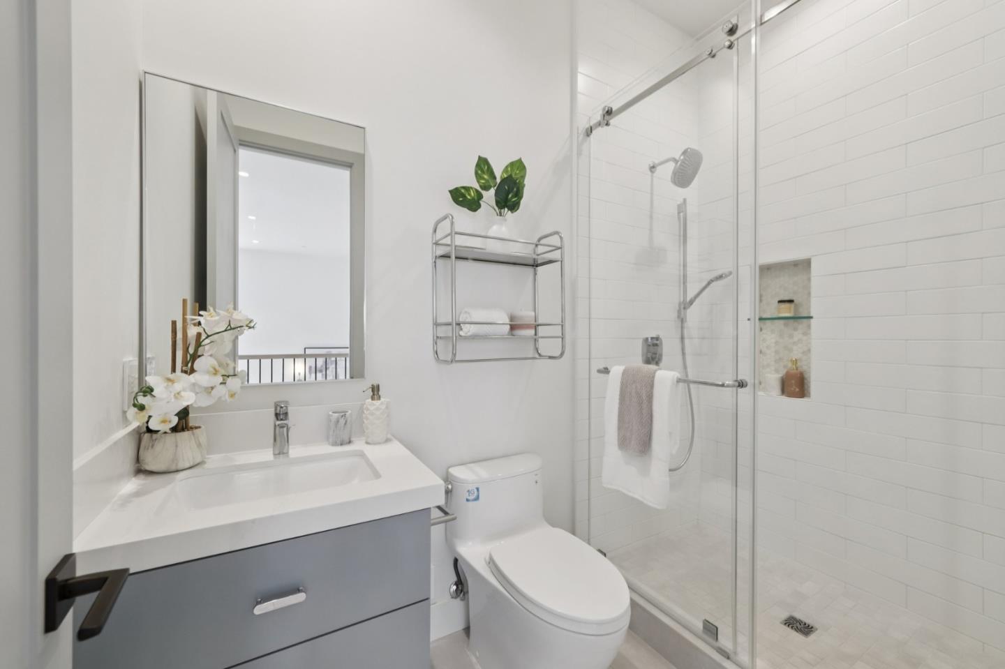 2446 Westgate Avenue