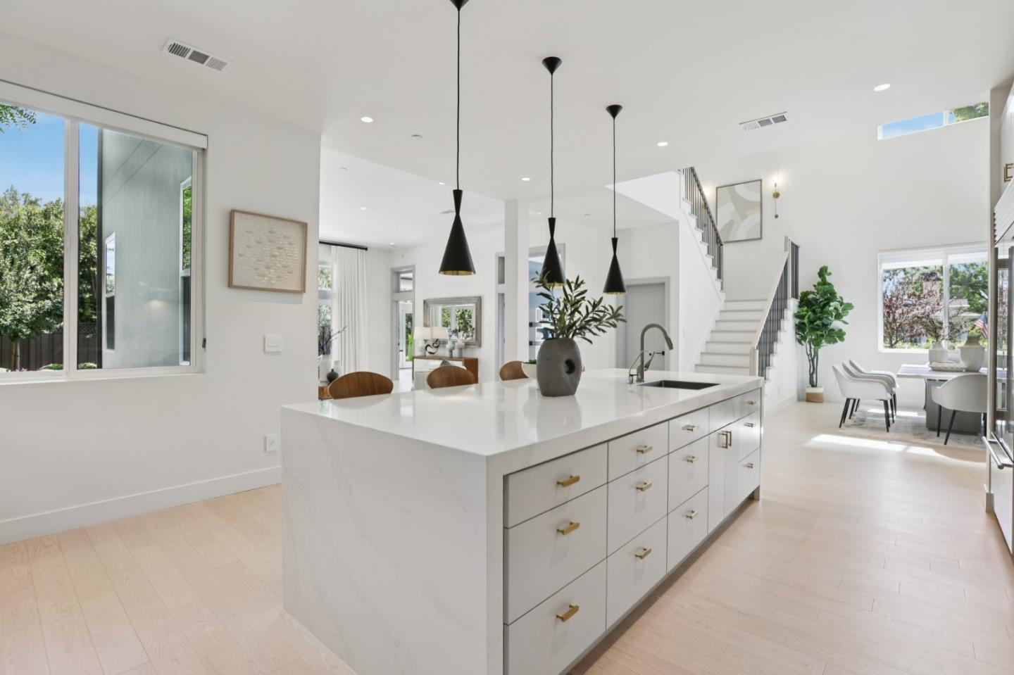 2446 Westgate Avenue