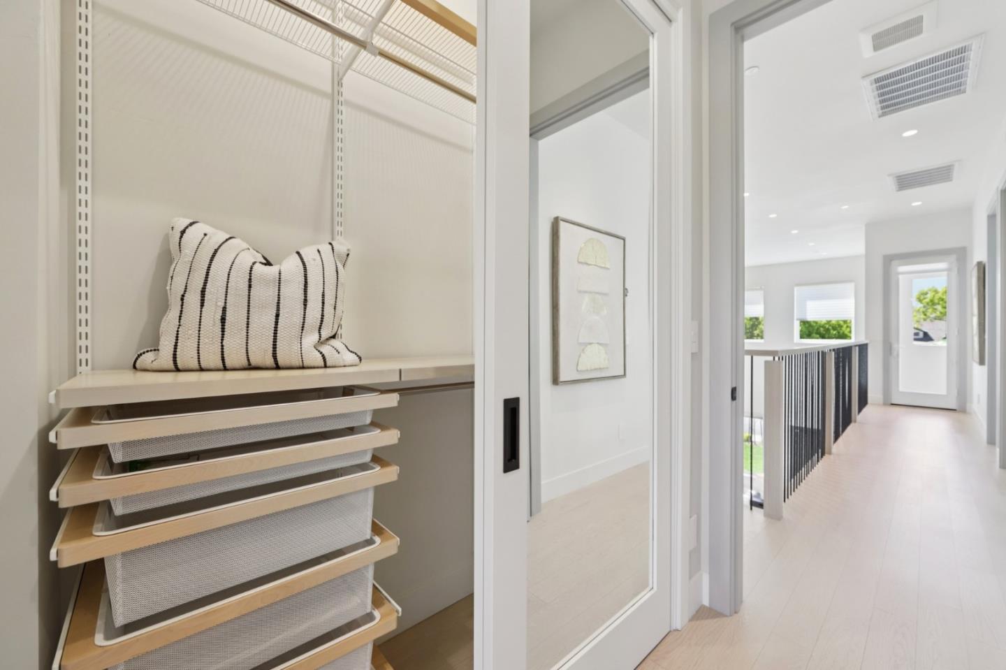 2446 Westgate Avenue