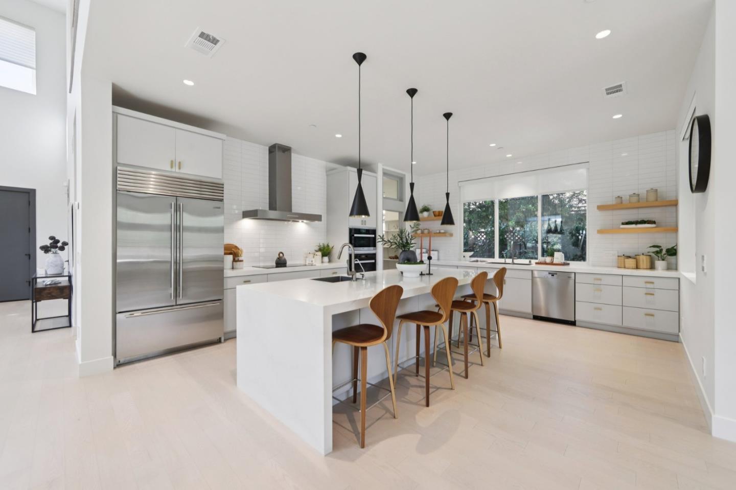 2446 Westgate Avenue