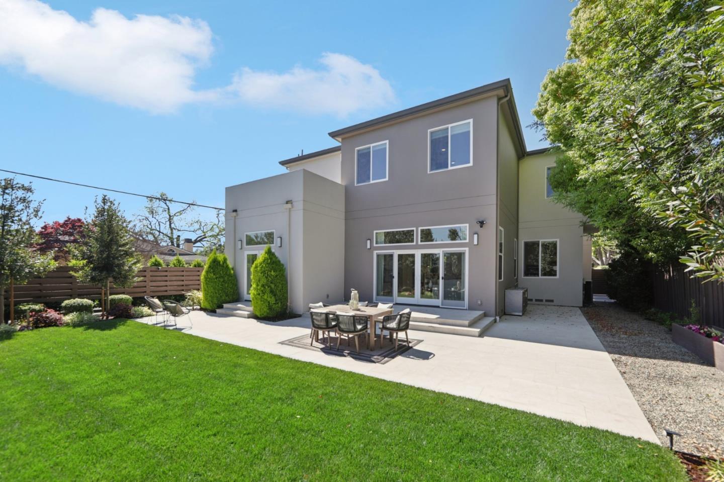 2446 Westgate Avenue