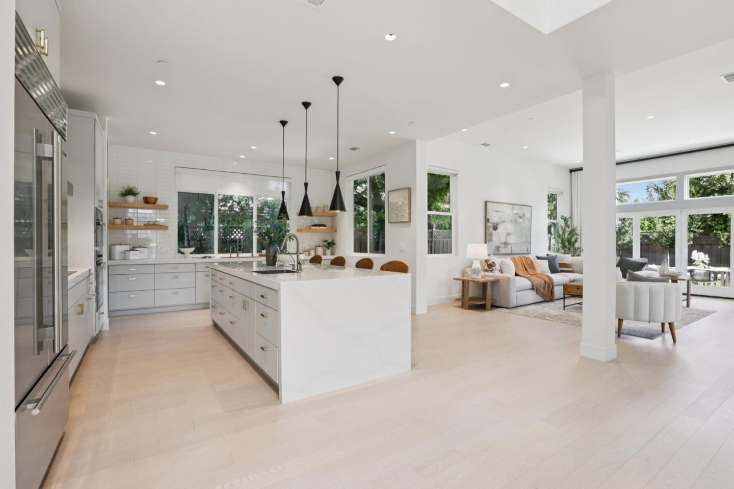 2446 Westgate Avenue