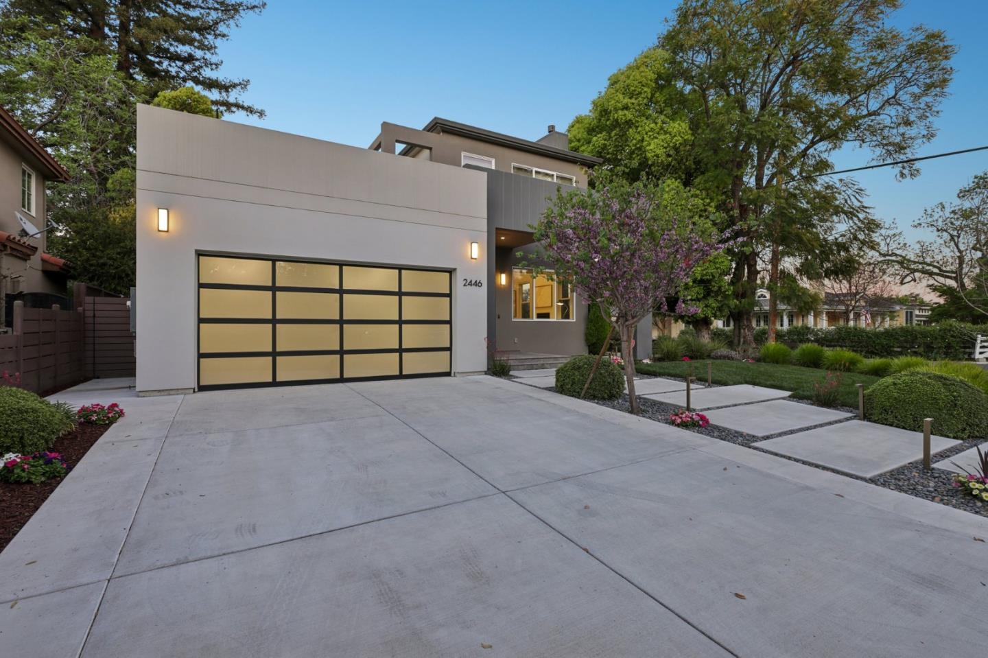 2446 Westgate Avenue