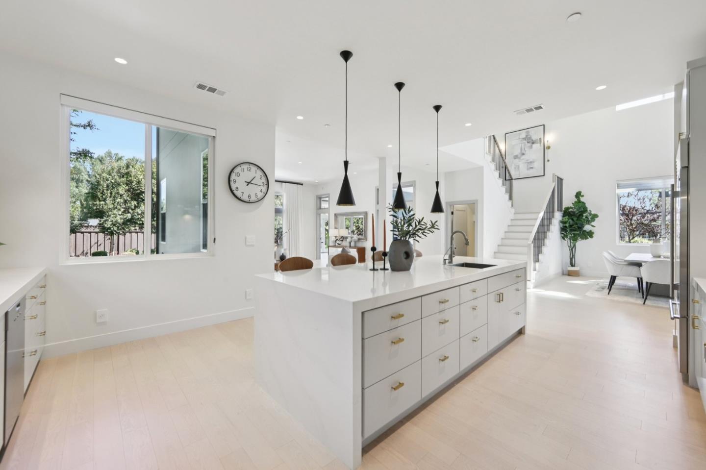 2446 Westgate Avenue