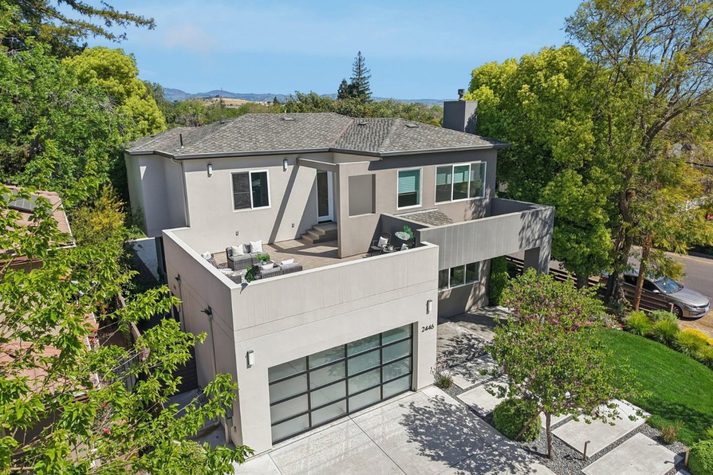 2446 Westgate Avenue