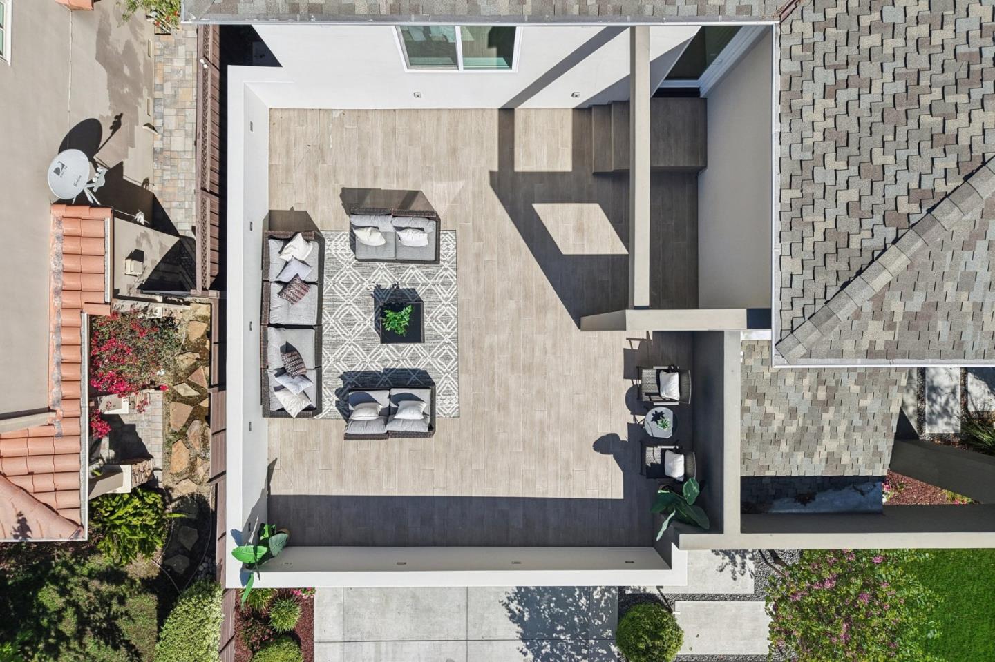 2446 Westgate Avenue