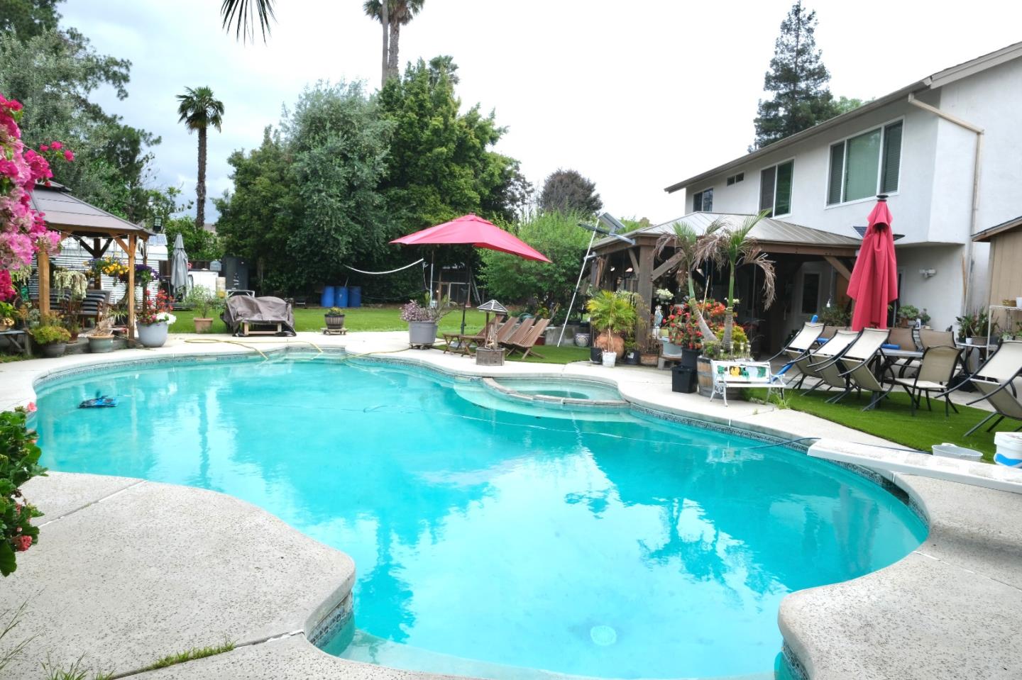 5076 Cineraria Court
