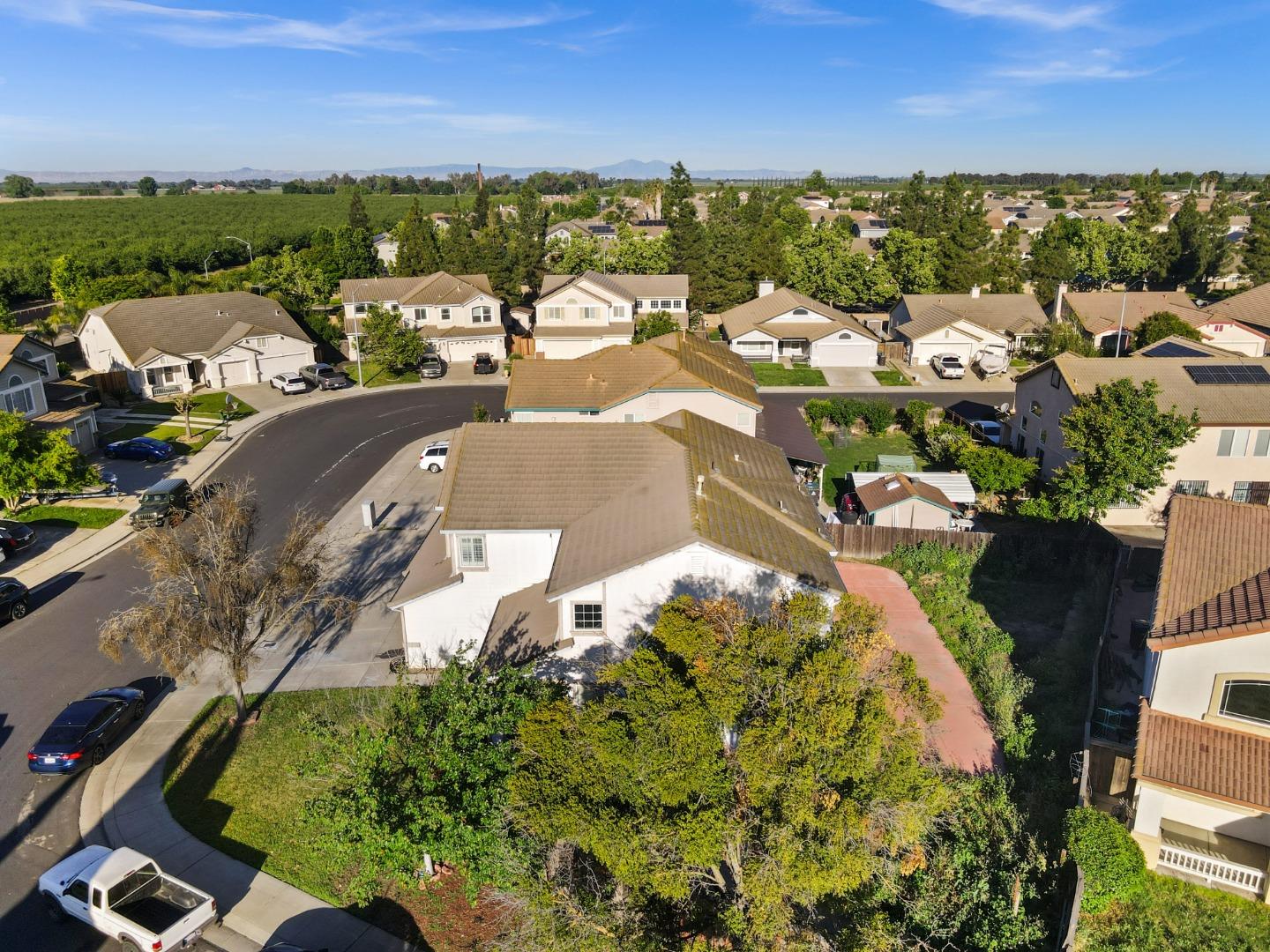 5071 Moorcroft Circle