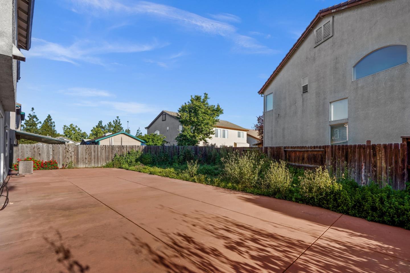 5071 Moorcroft Circle