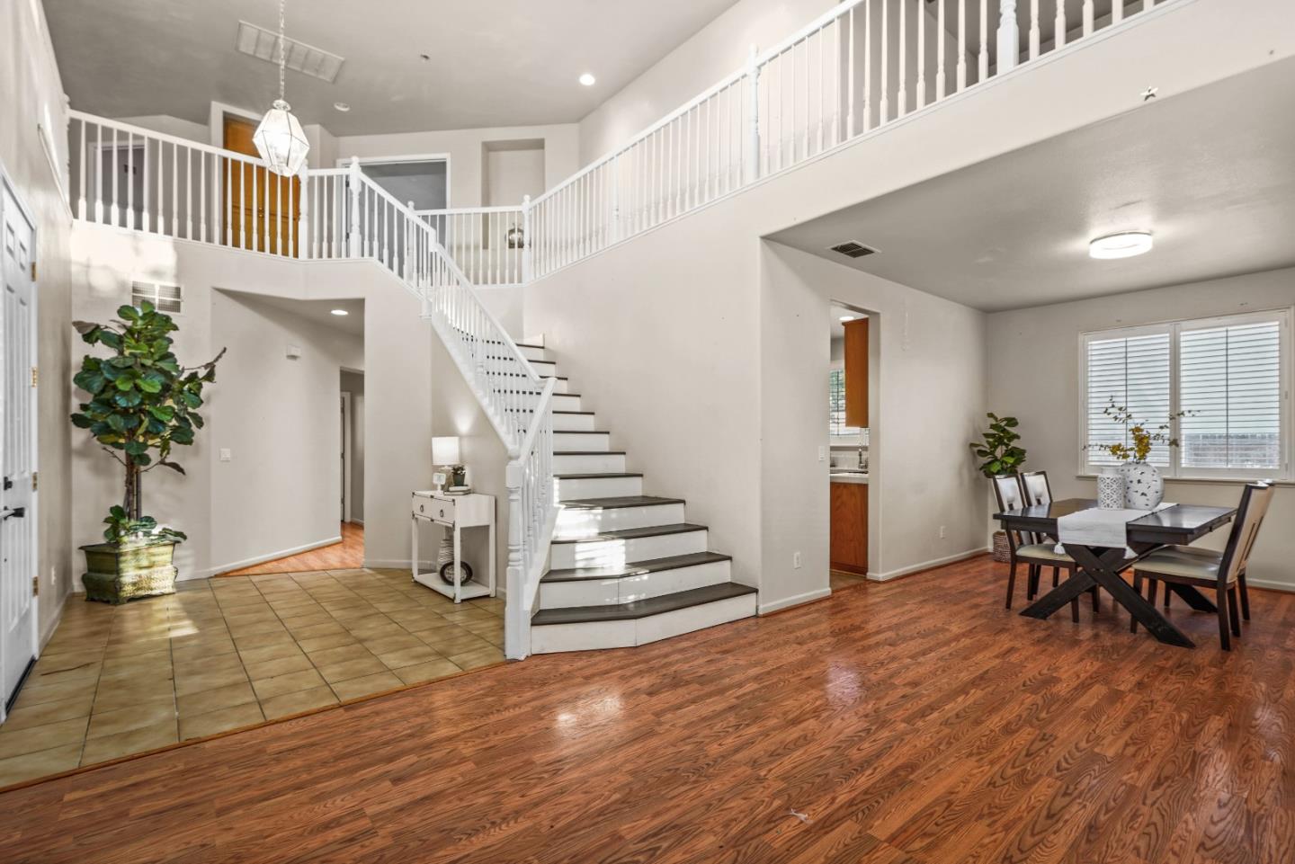 5071 Moorcroft Circle