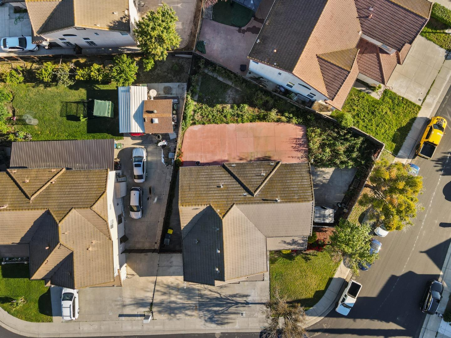 5071 Moorcroft Circle