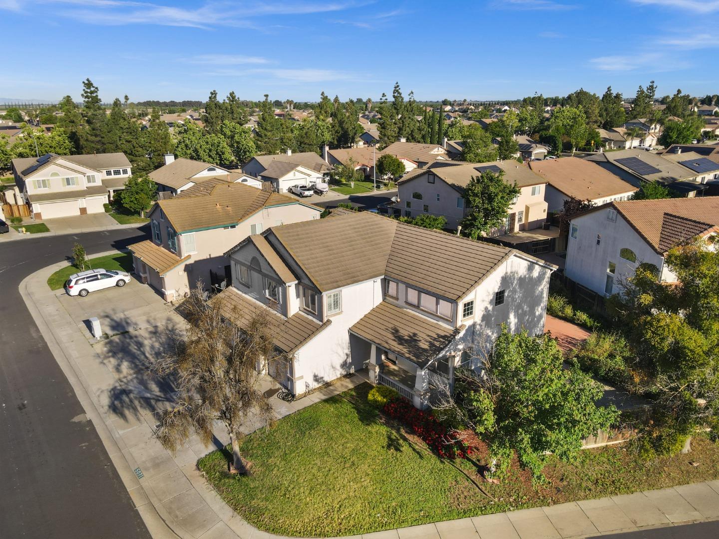 5071 Moorcroft Circle