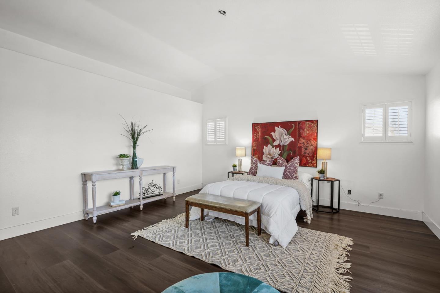 5071 Moorcroft Circle