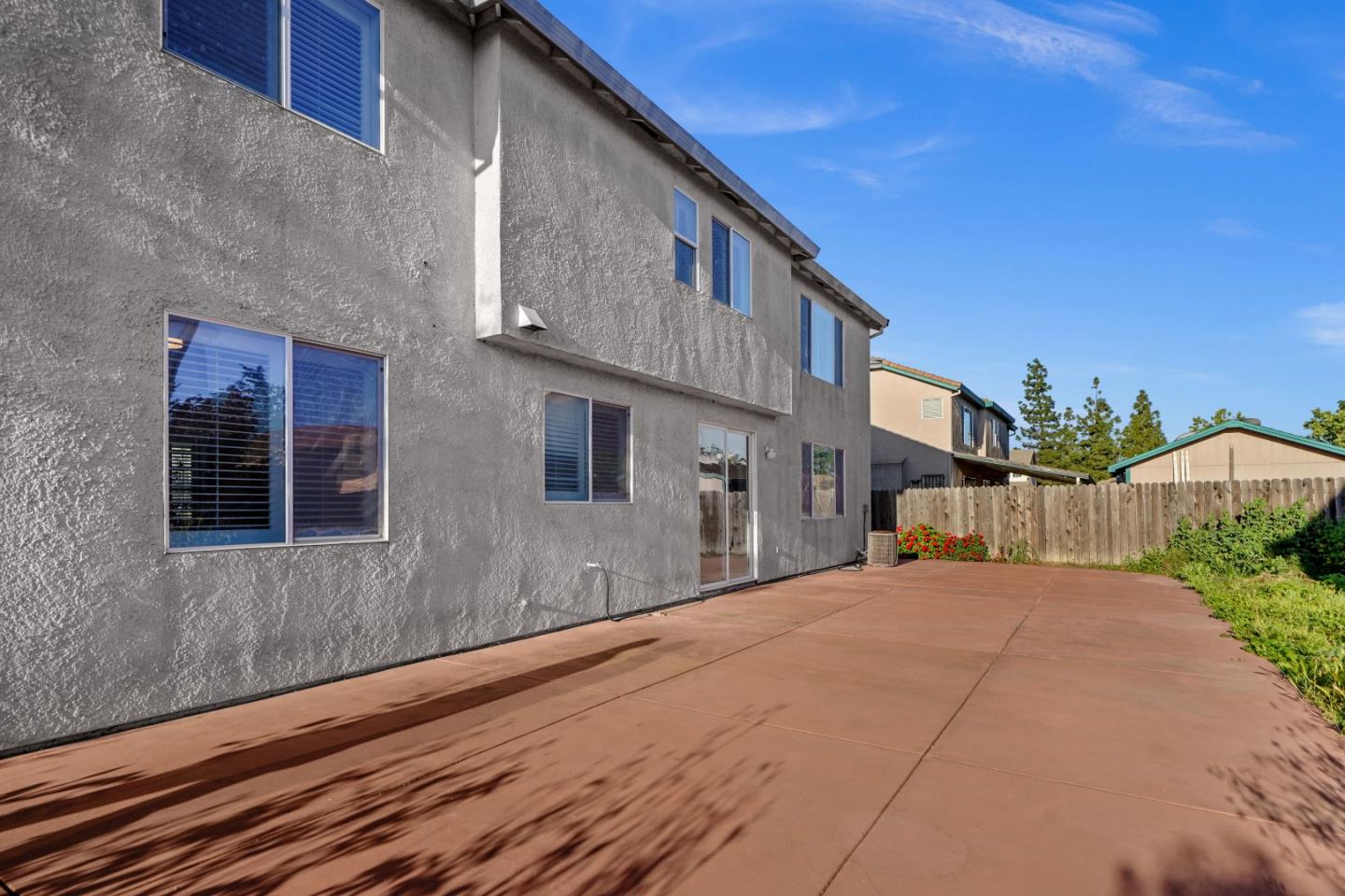 5071 Moorcroft Circle