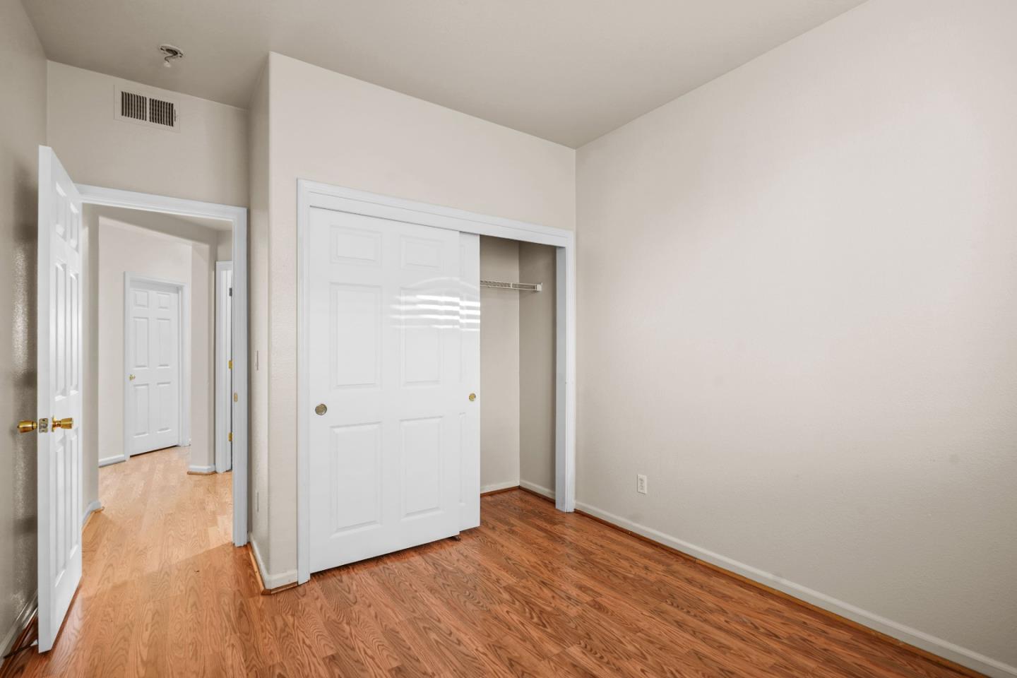 5071 Moorcroft Circle