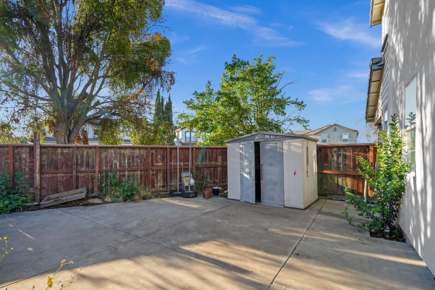 5071 Moorcroft Circle