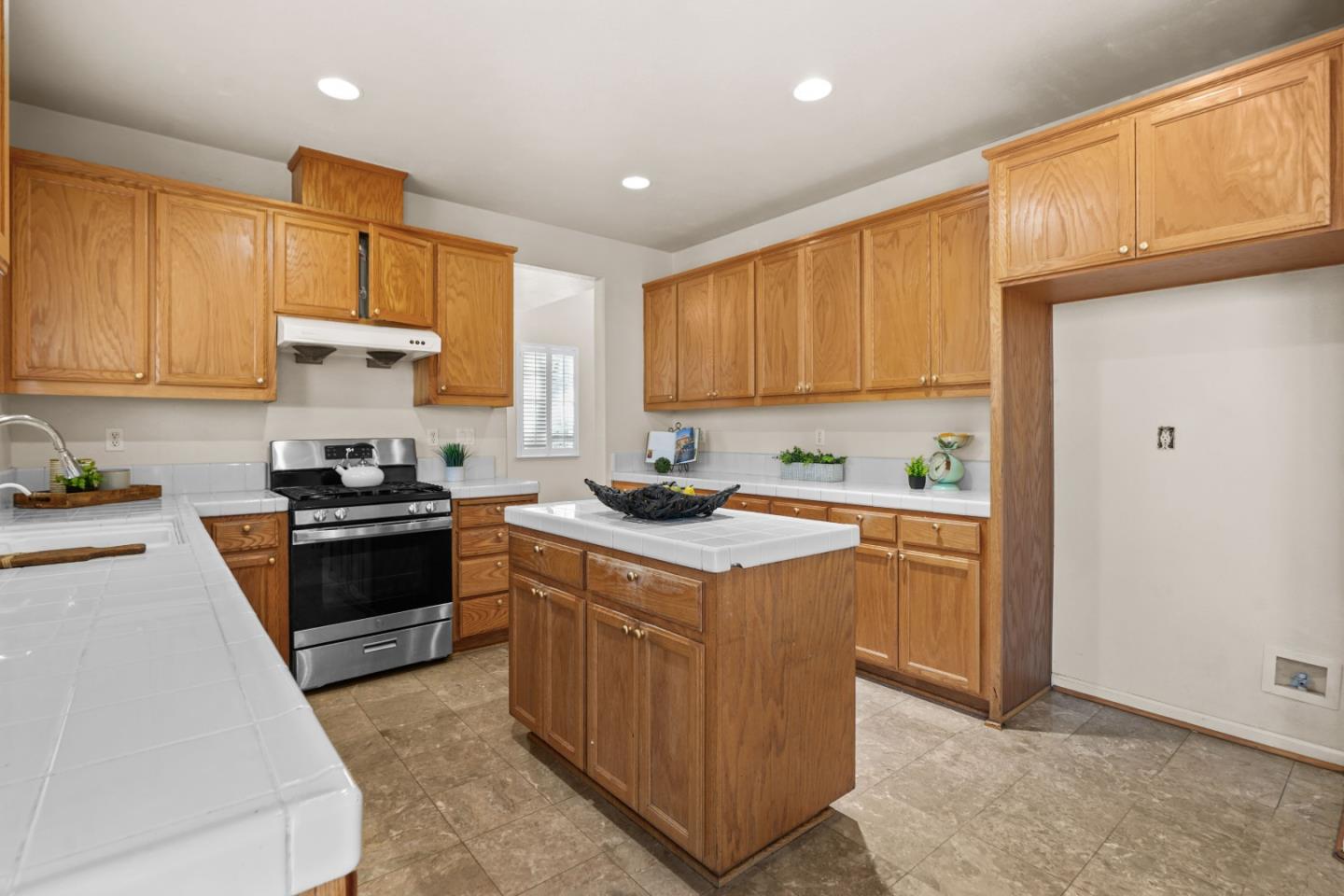 5071 Moorcroft Circle