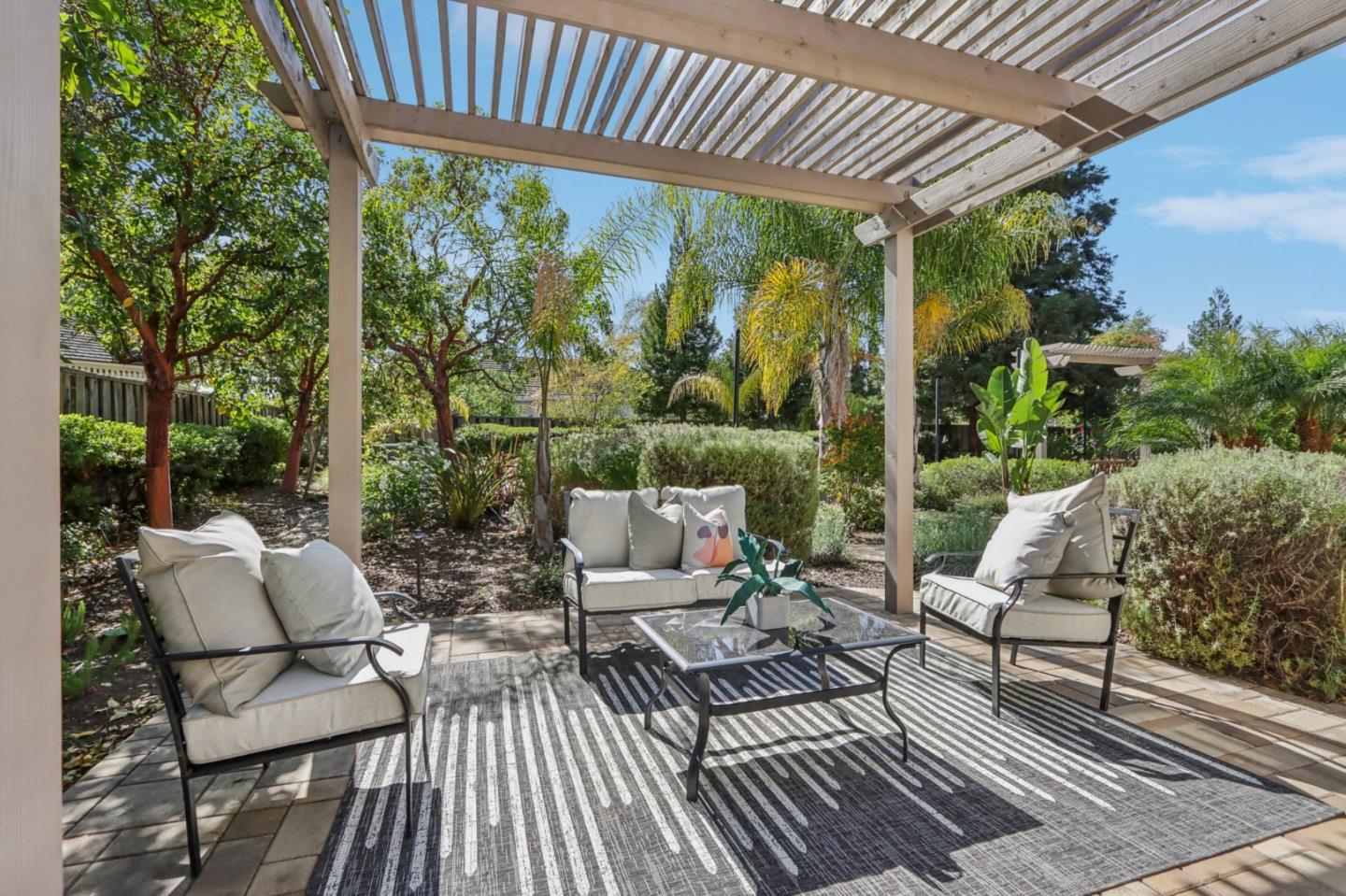 2161 Shadow Ridge Way