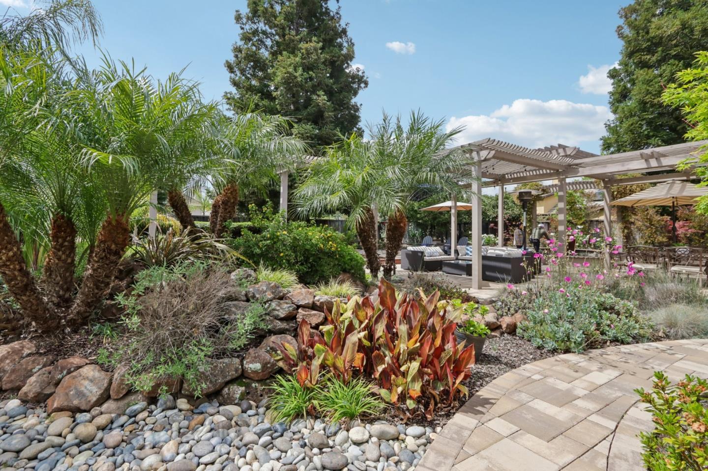 2161 Shadow Ridge Way