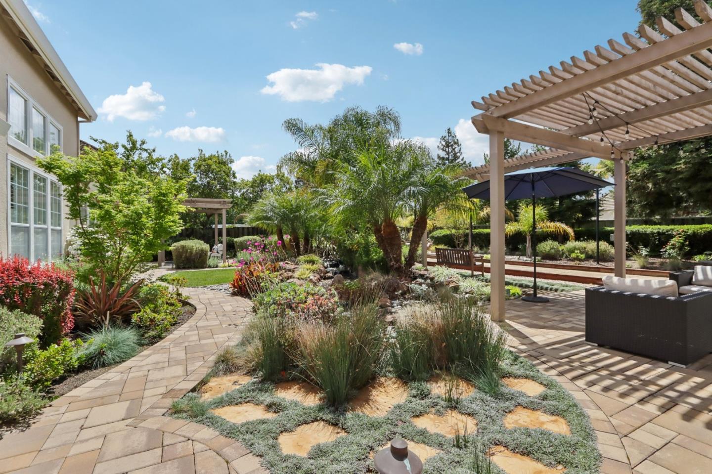 2161 Shadow Ridge Way