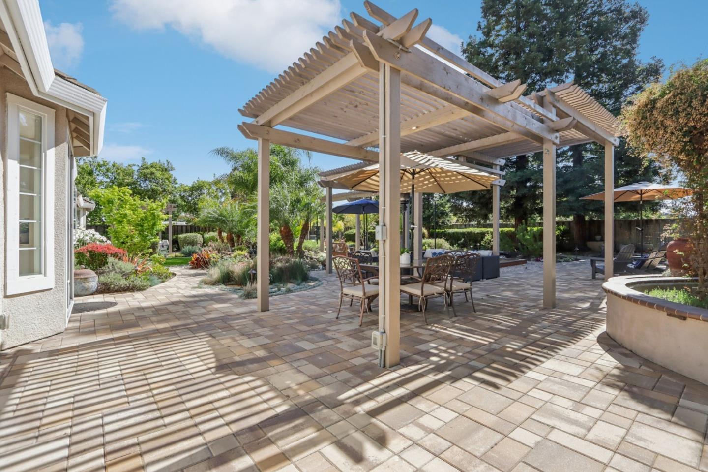 2161 Shadow Ridge Way