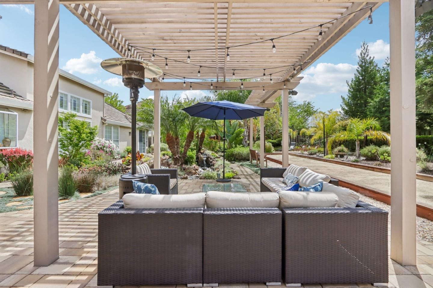 2161 Shadow Ridge Way