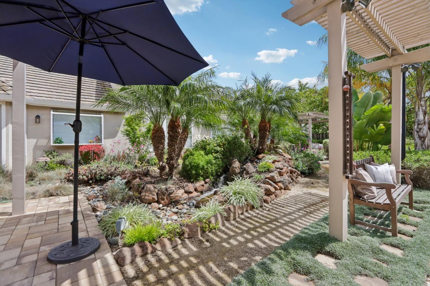 2161 Shadow Ridge Way