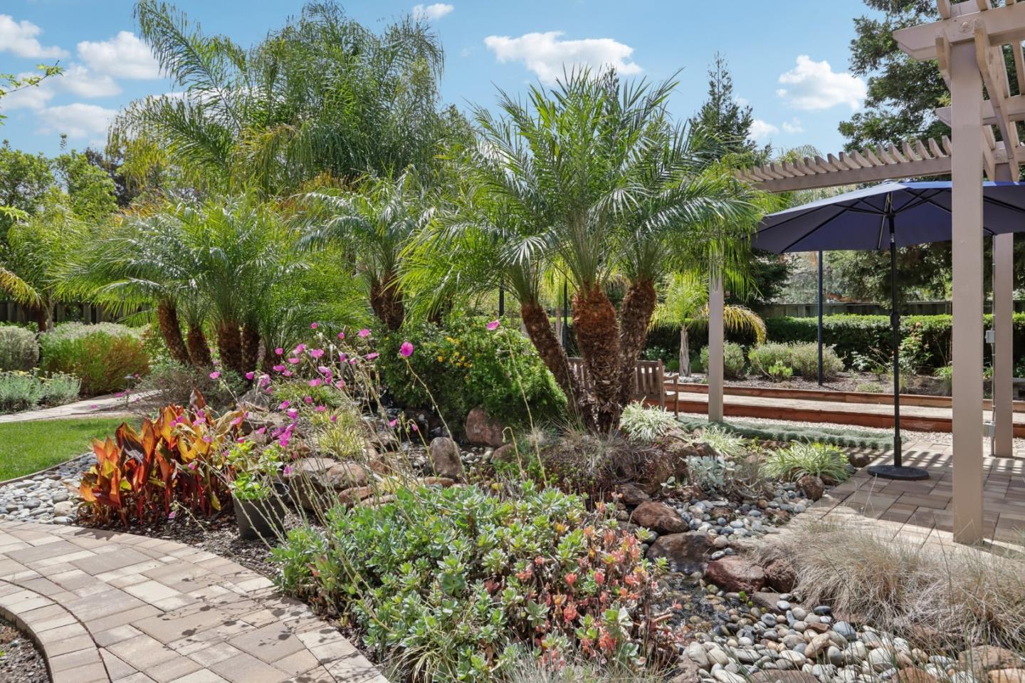 2161 Shadow Ridge Way