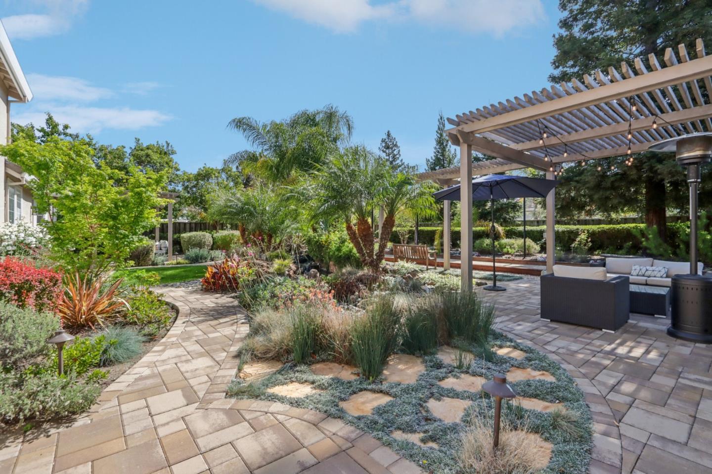 2161 Shadow Ridge Way