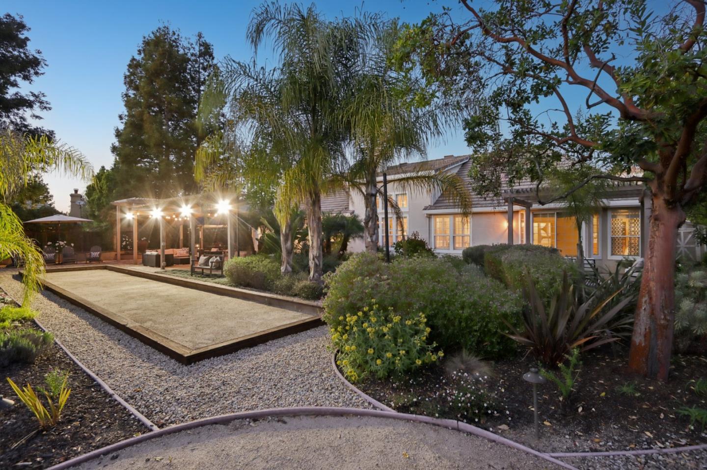 2161 Shadow Ridge Way