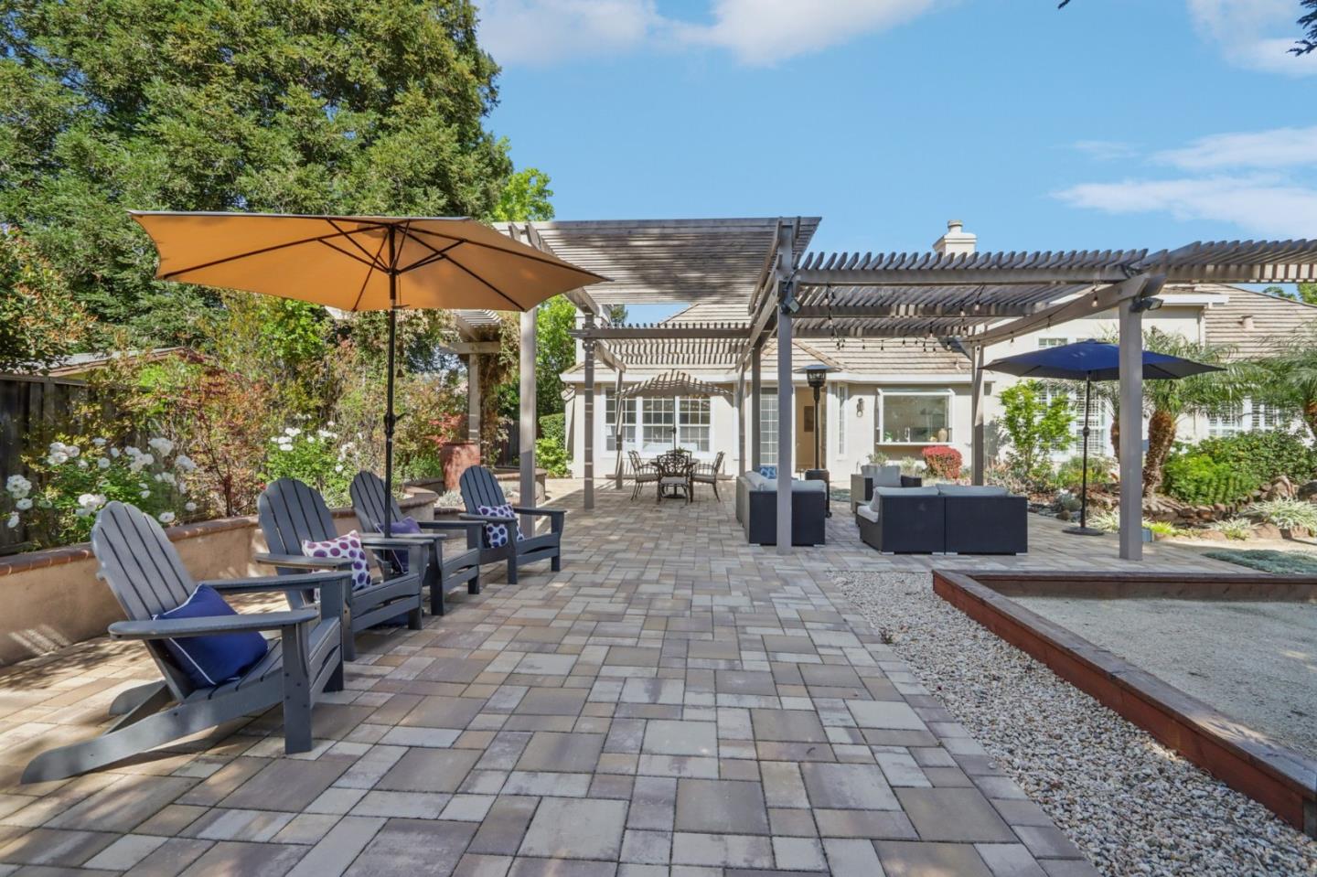 2161 Shadow Ridge Way