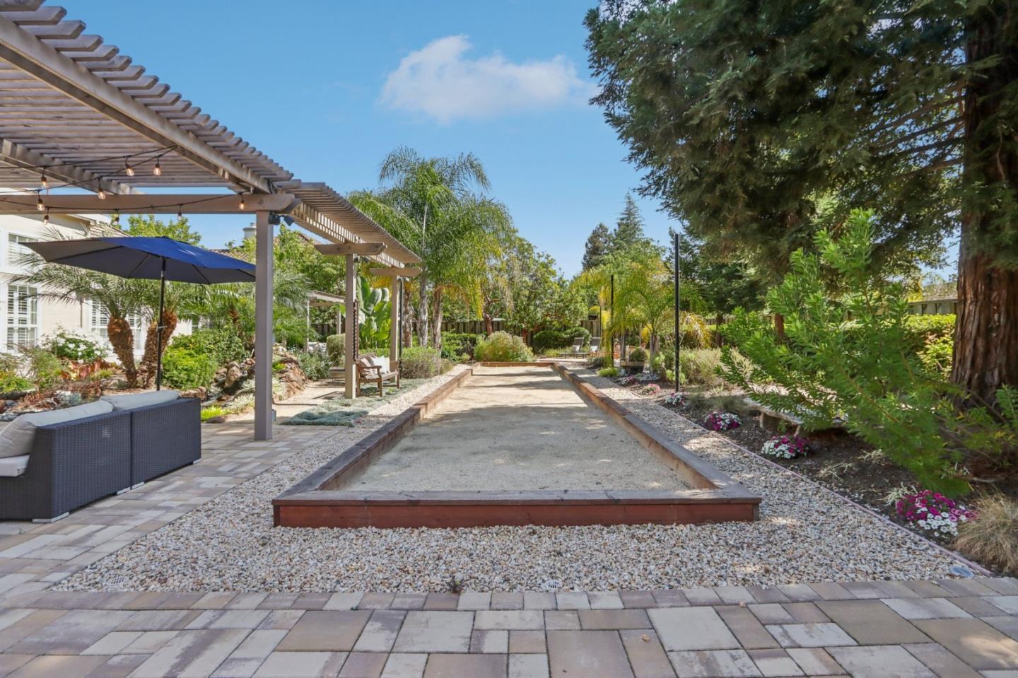 2161 Shadow Ridge Way