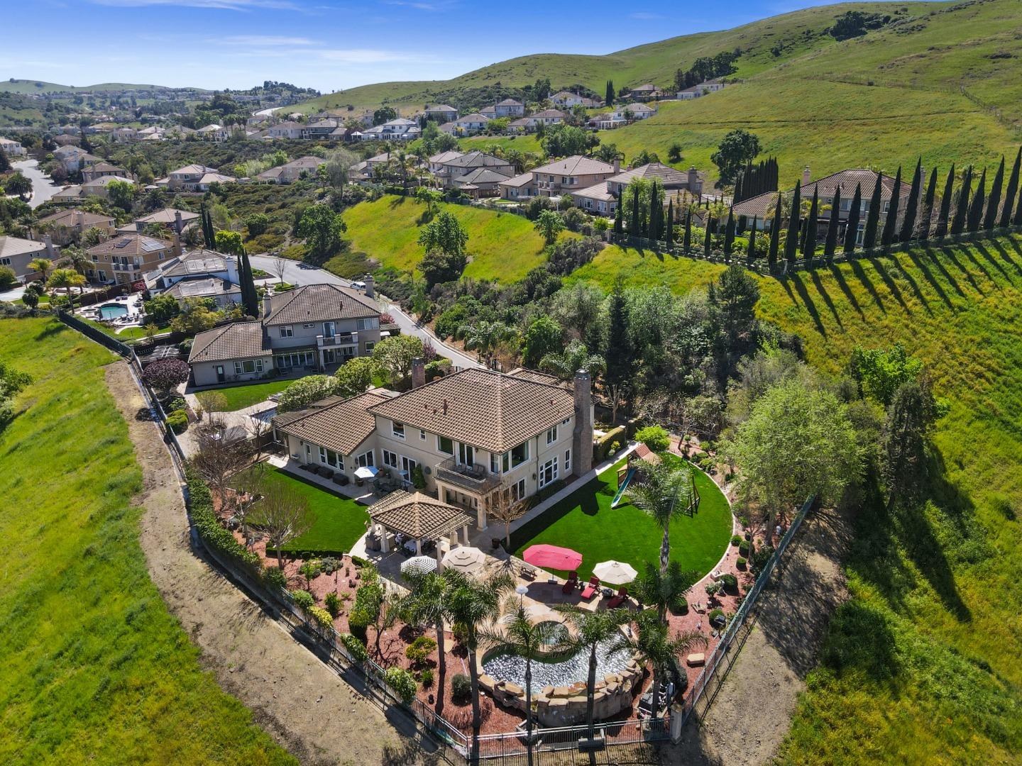 4903 Eastbourne Court