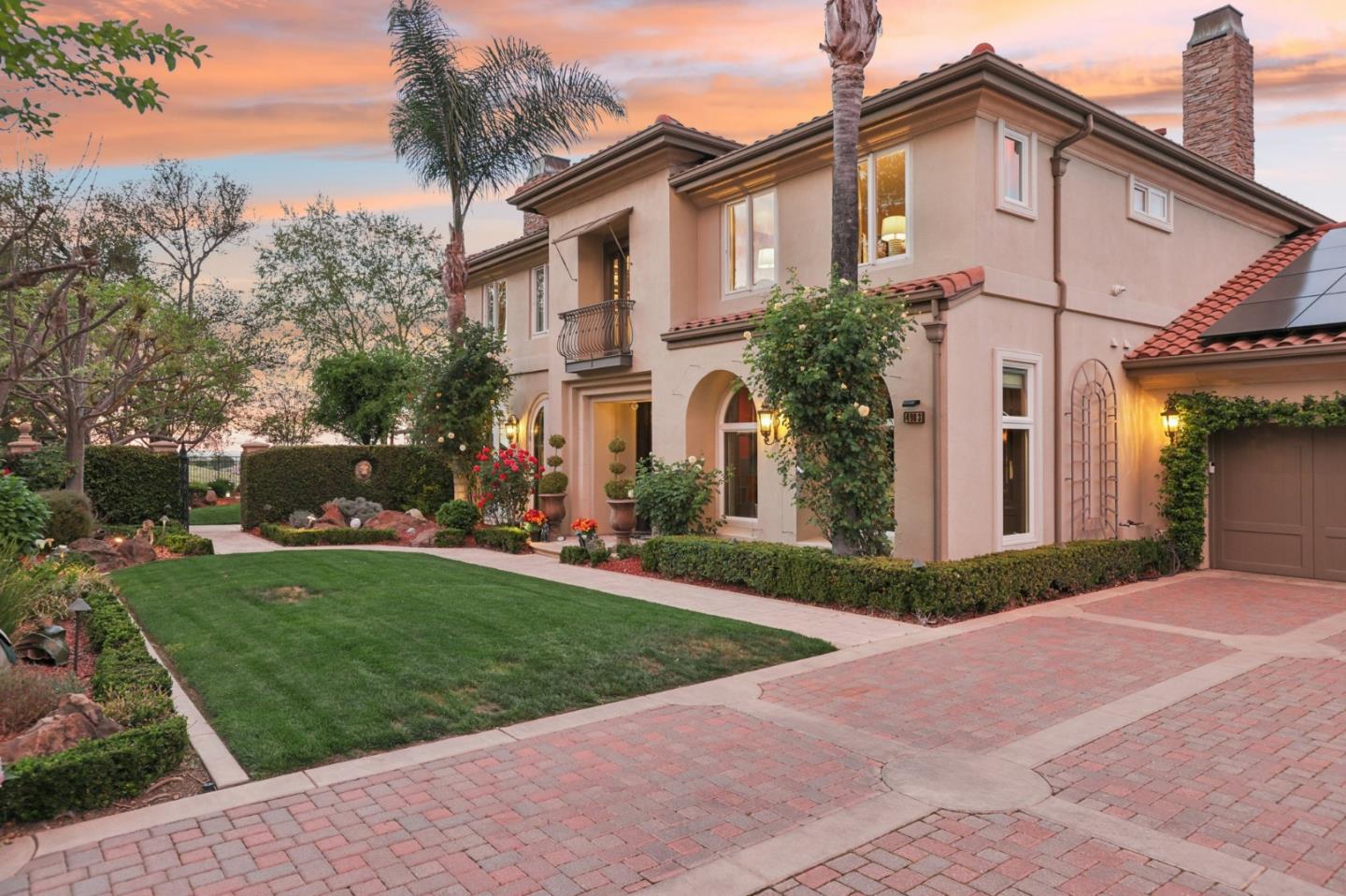 4903 Eastbourne Court