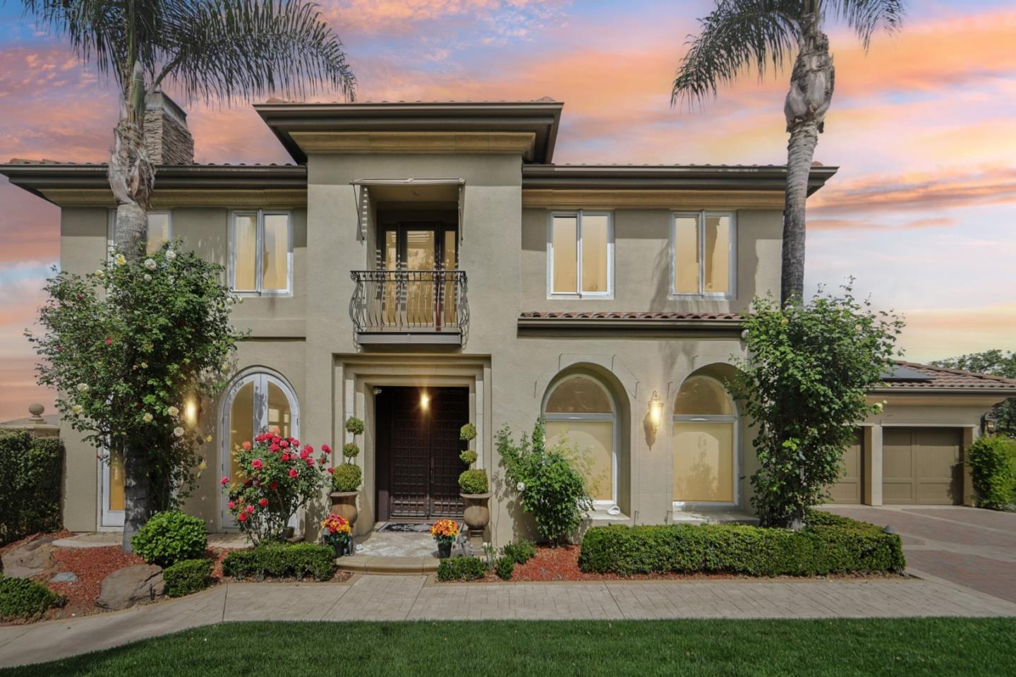 4903 Eastbourne Court