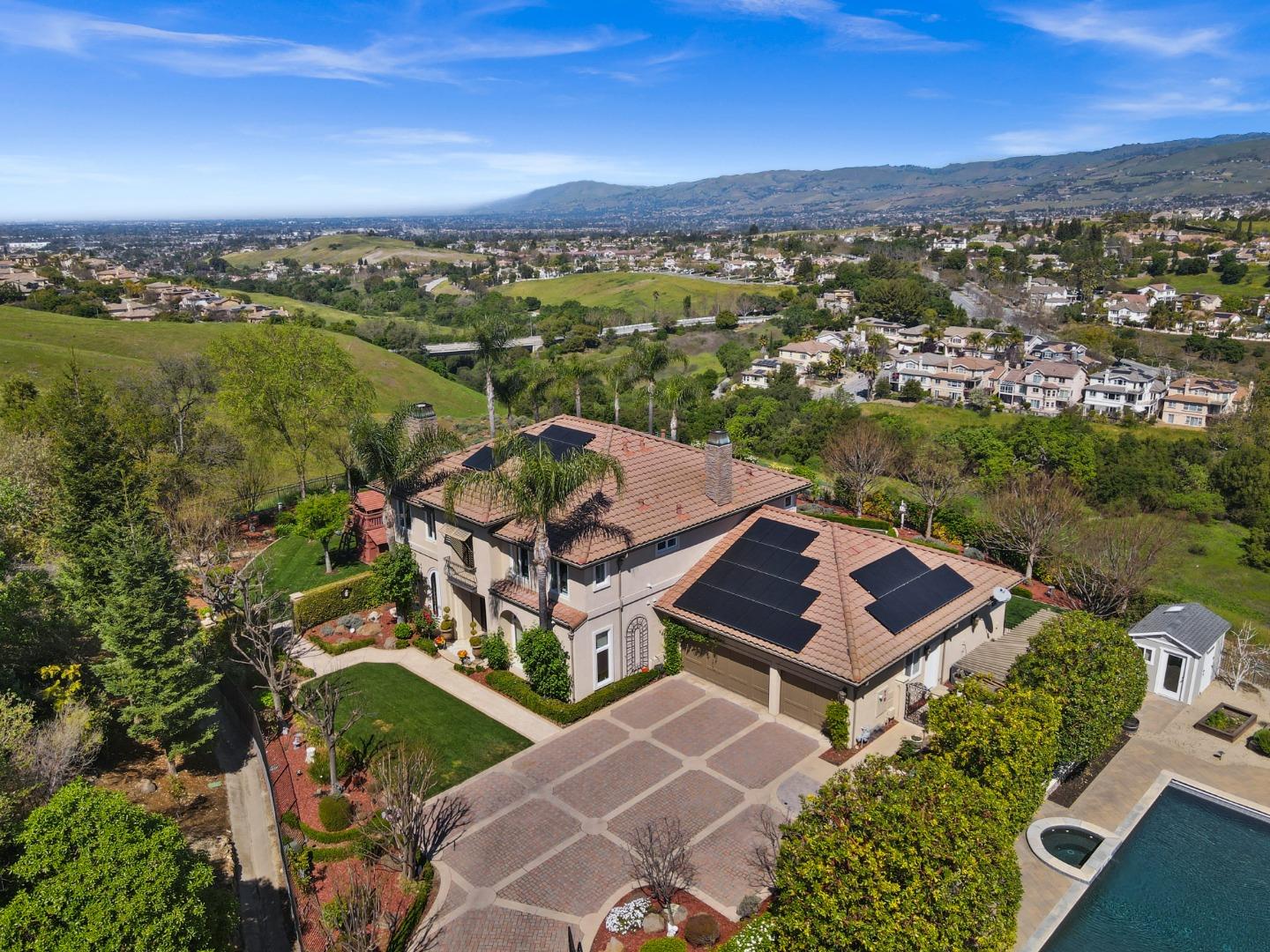 4903 Eastbourne Court