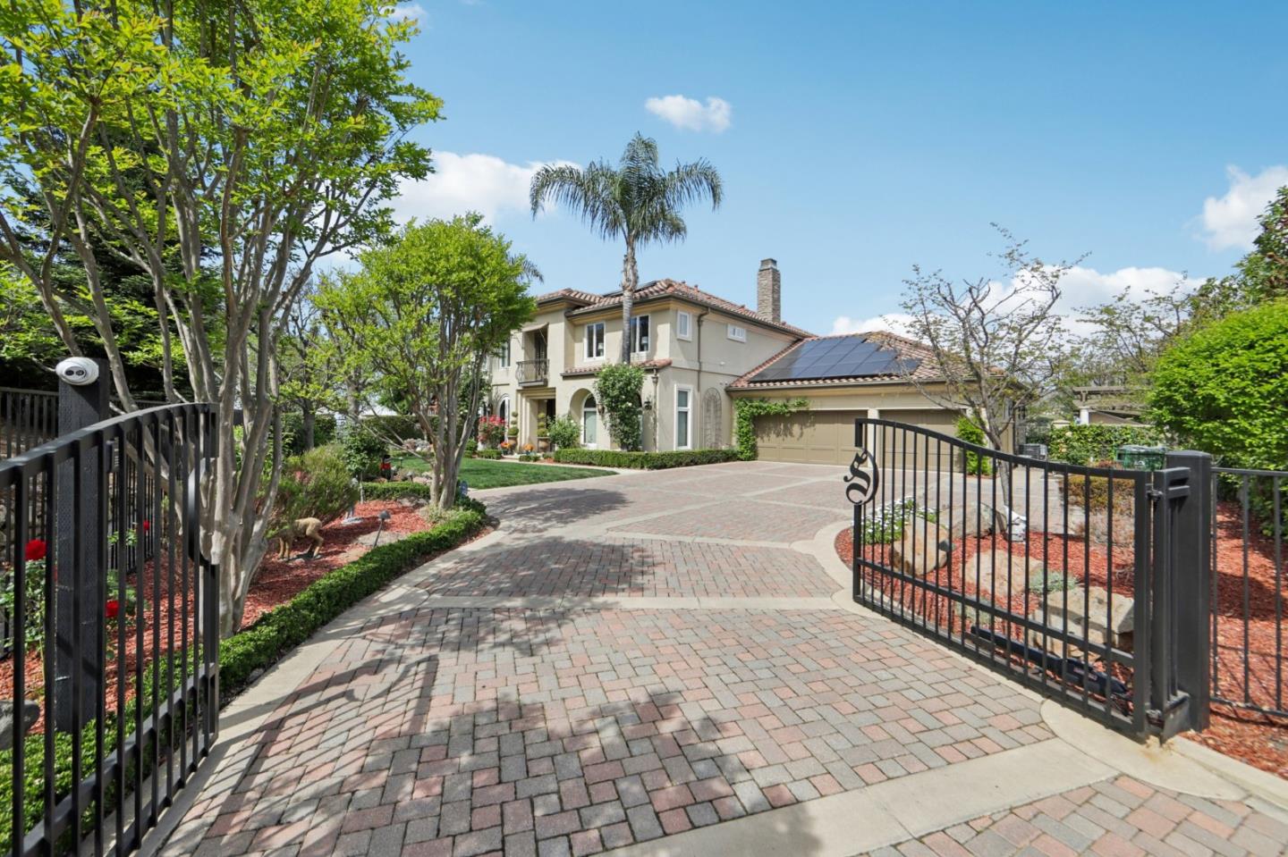 4903 Eastbourne Court