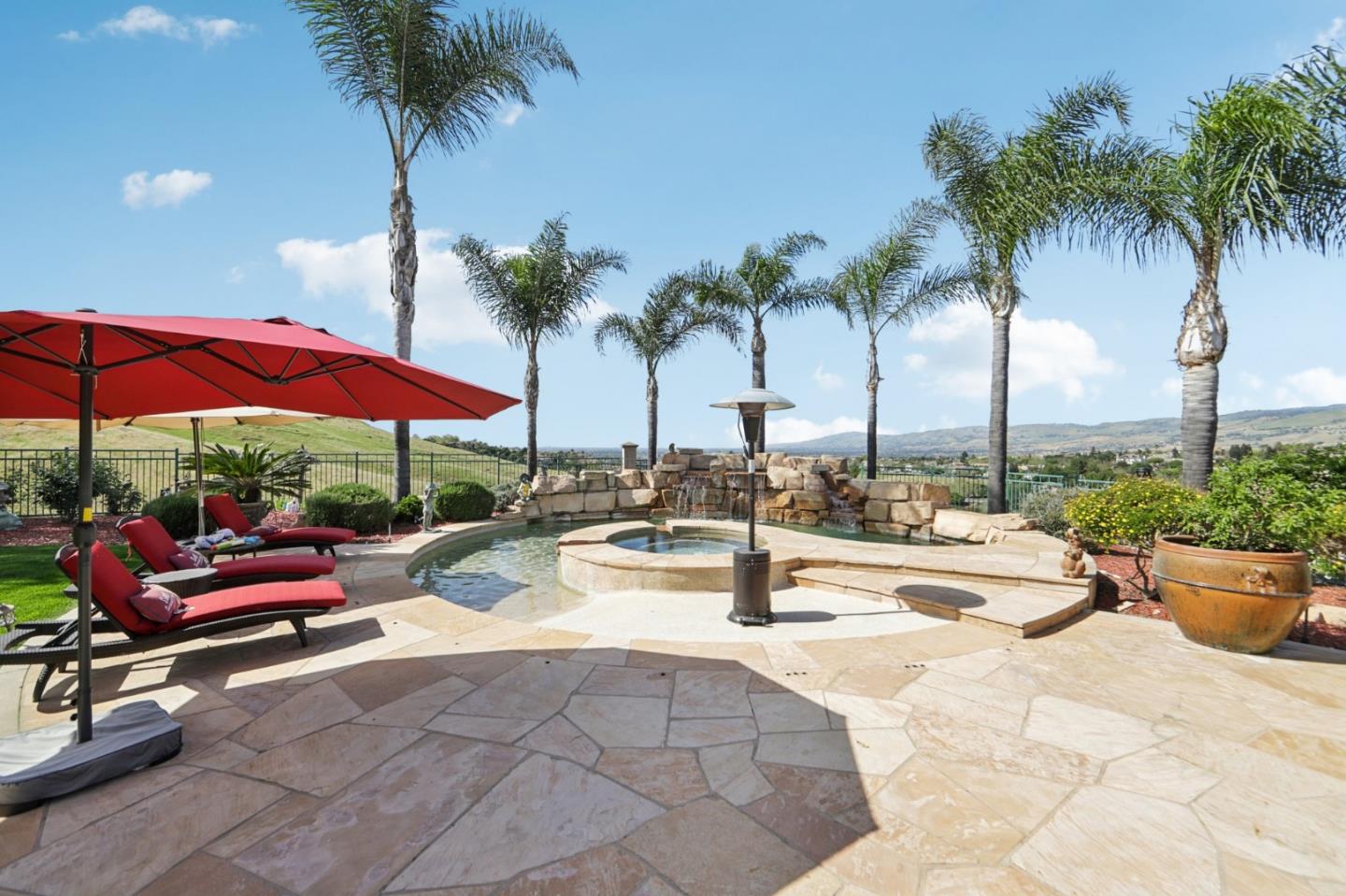 4903 Eastbourne Court