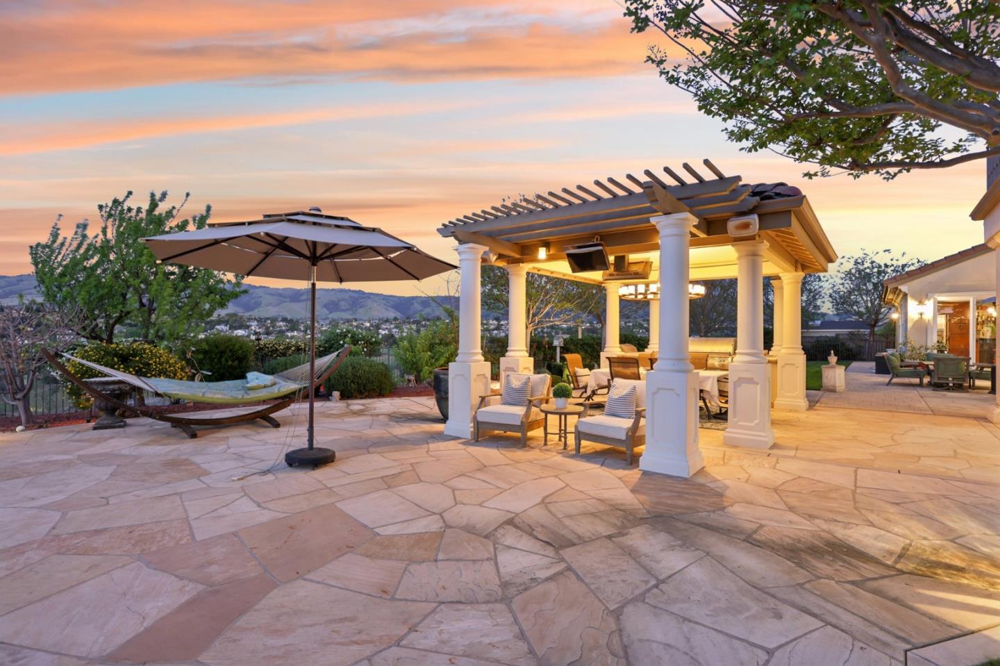 4903 Eastbourne Court