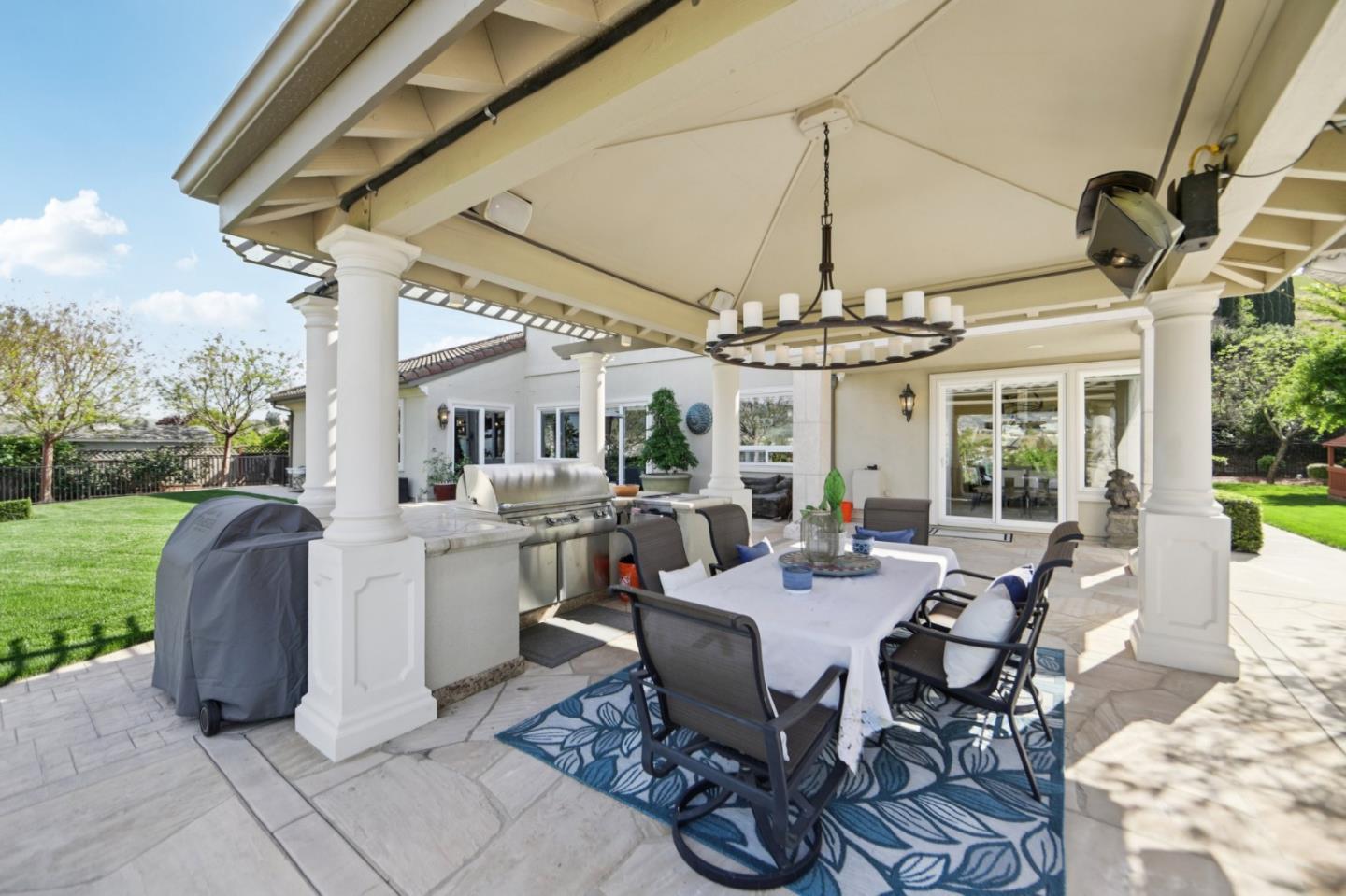 4903 Eastbourne Court