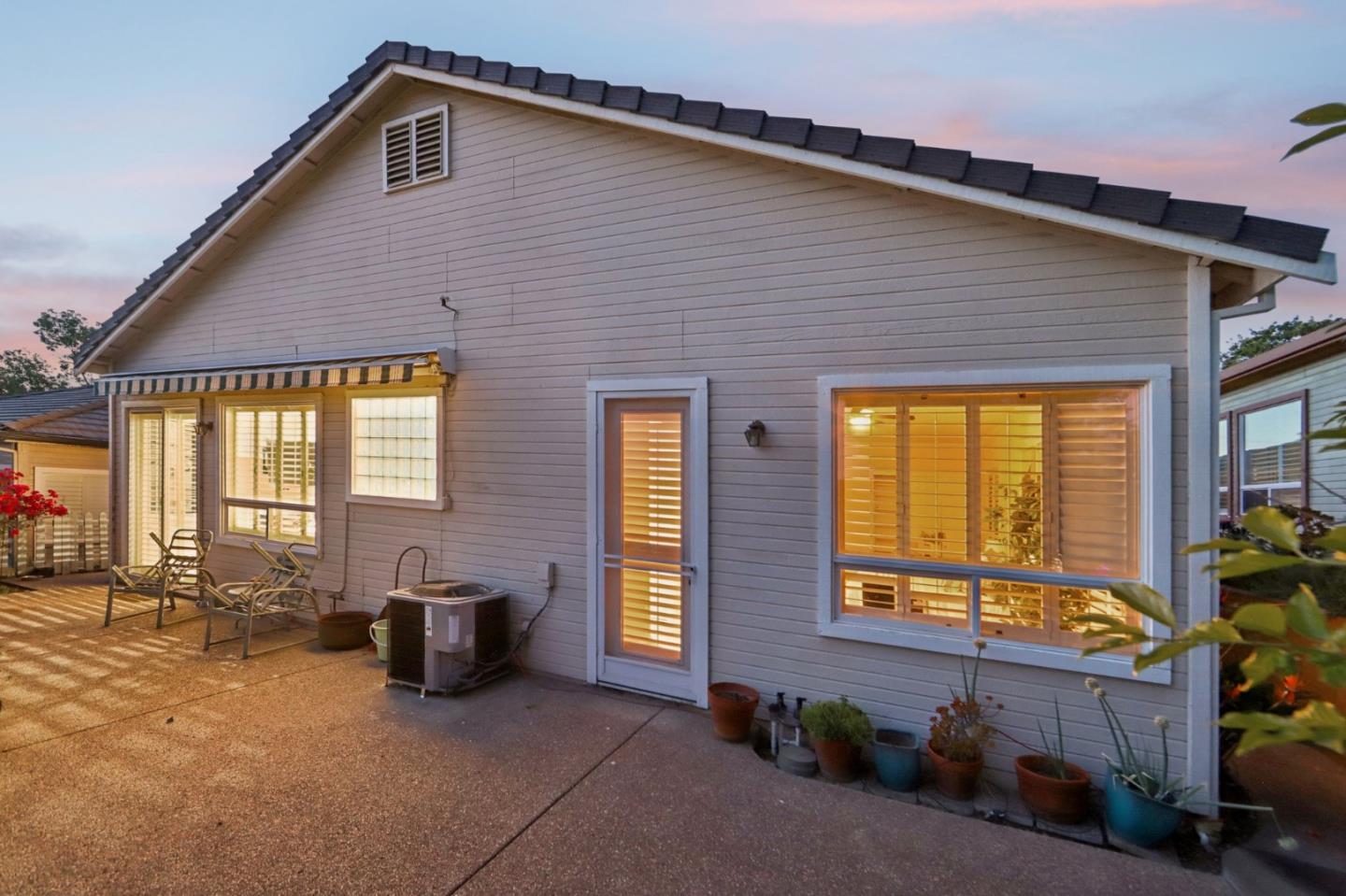 8888 Wine Valley Circle