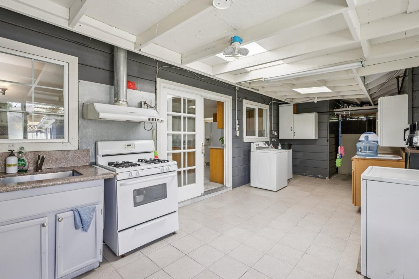 2982 Edison Drive