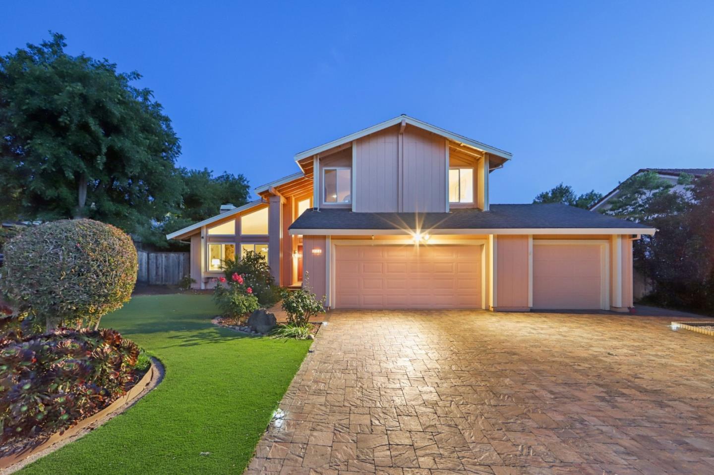 3393 Belgrove Circle
