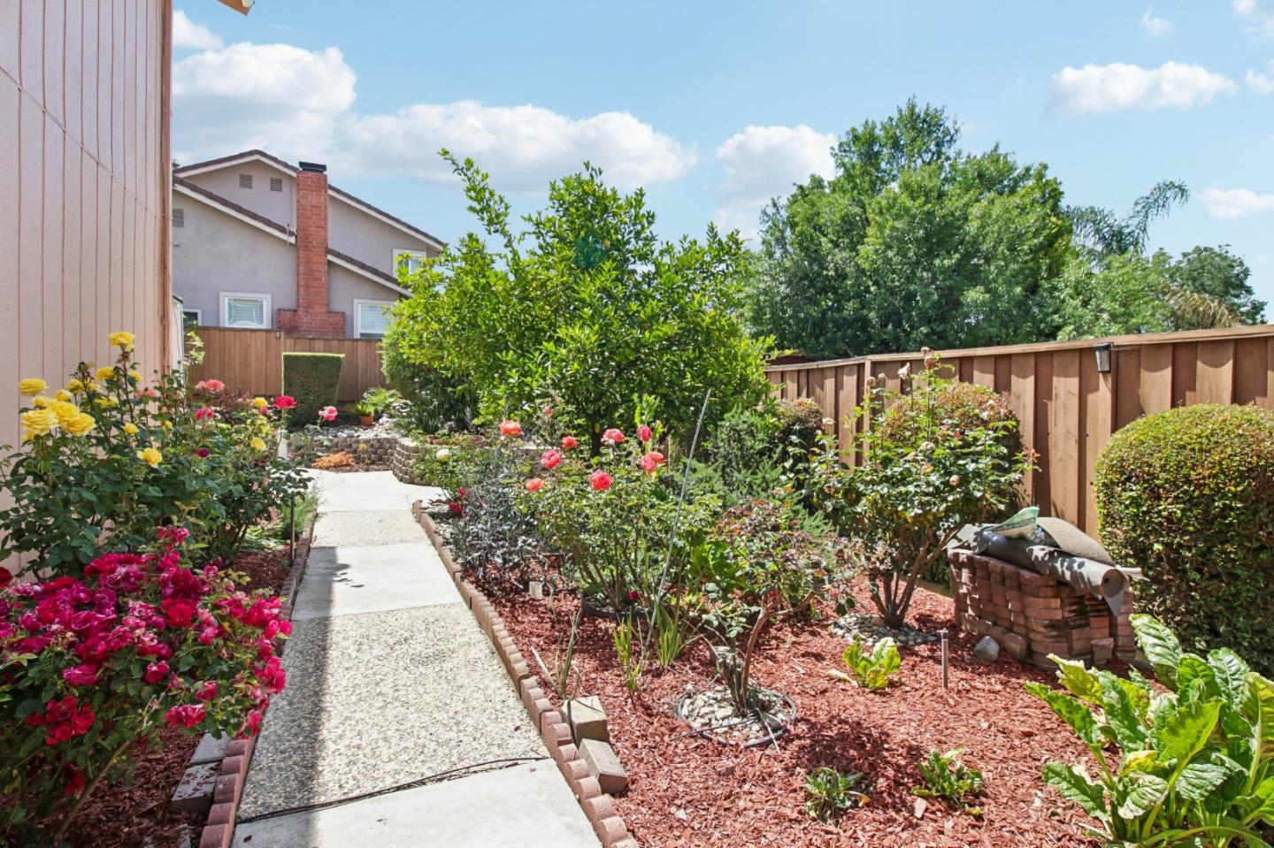 3393 Belgrove Circle