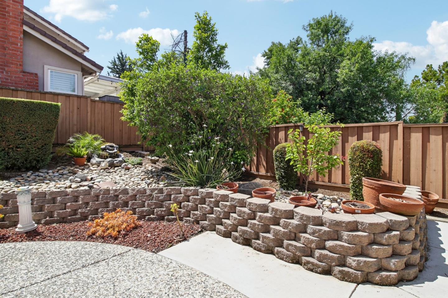 3393 Belgrove Circle
