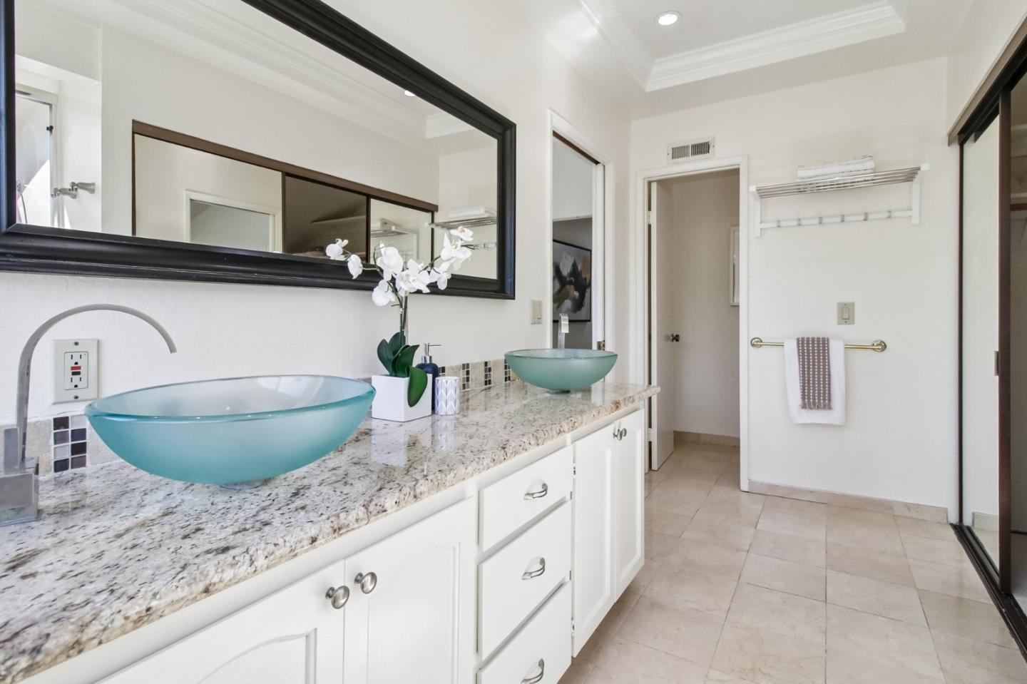 3393 Belgrove Circle